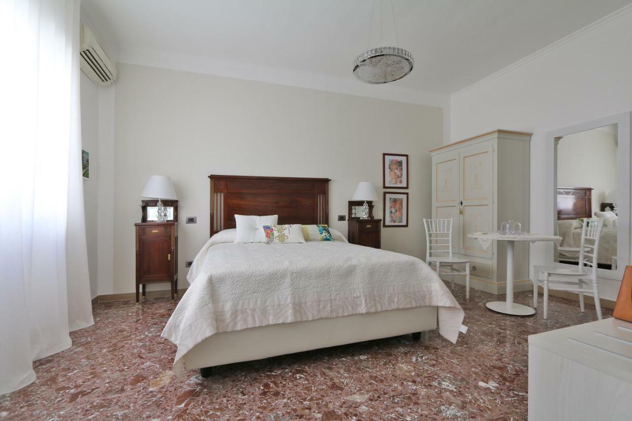 Solidea Bnb Салерно Екстер'єр фото